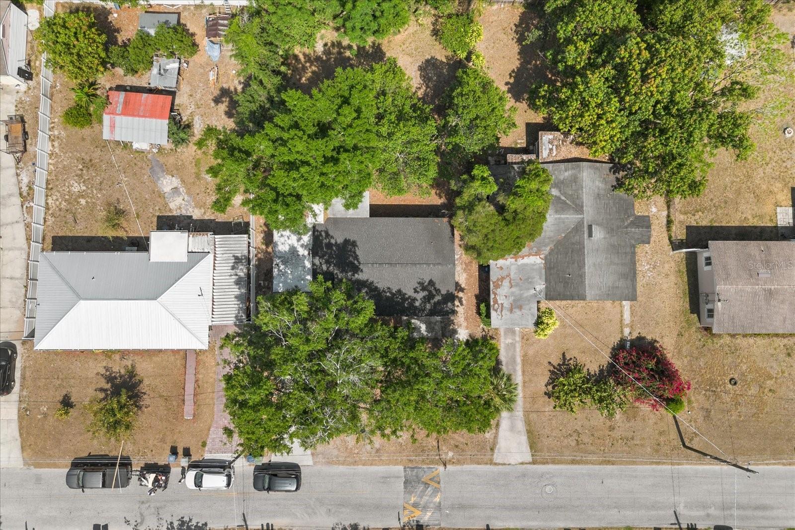 VILLA MANOR - Residential