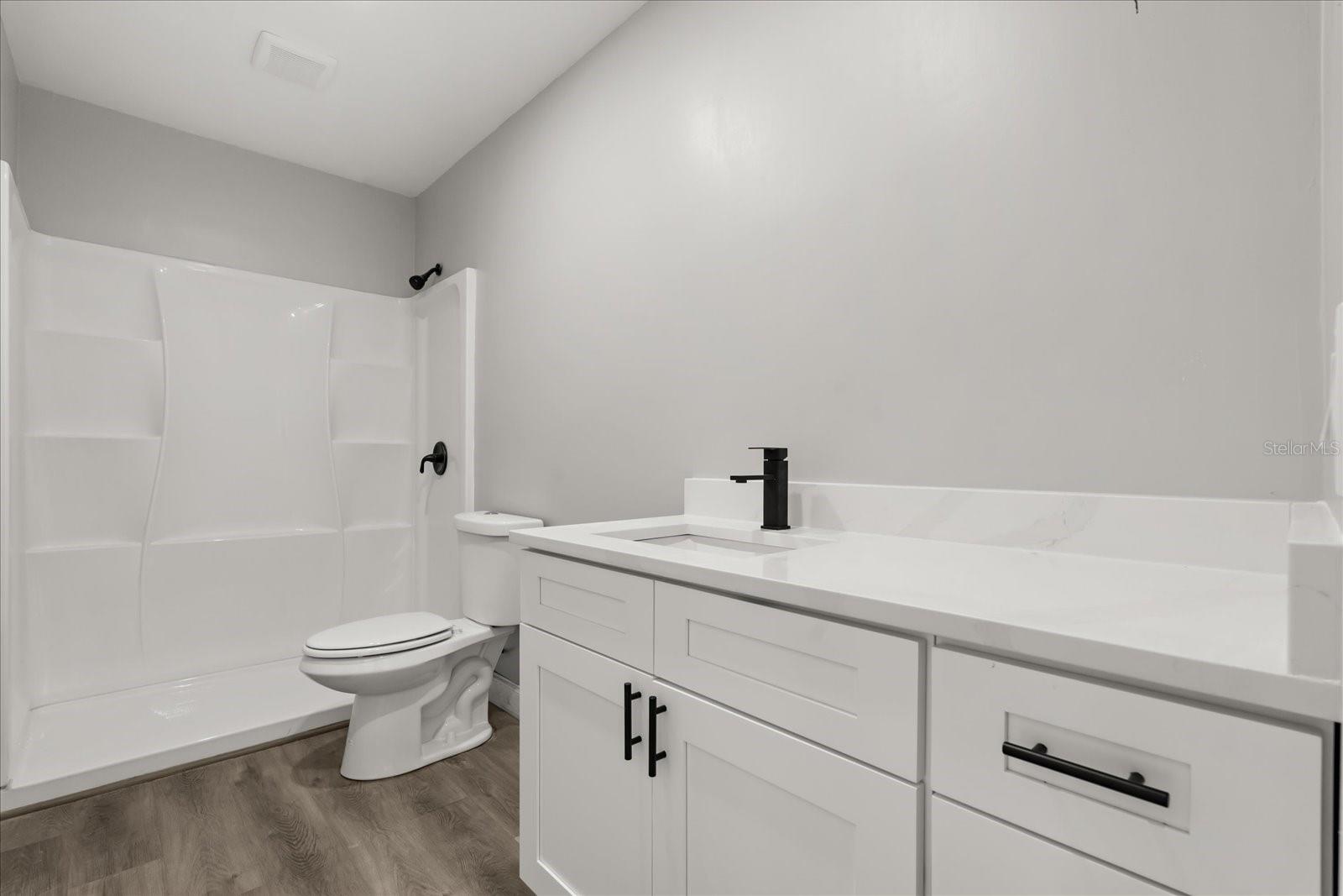 VILLA MANOR - Residential