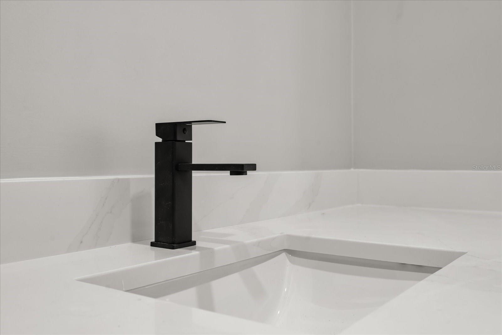 VILLA MANOR - Residential