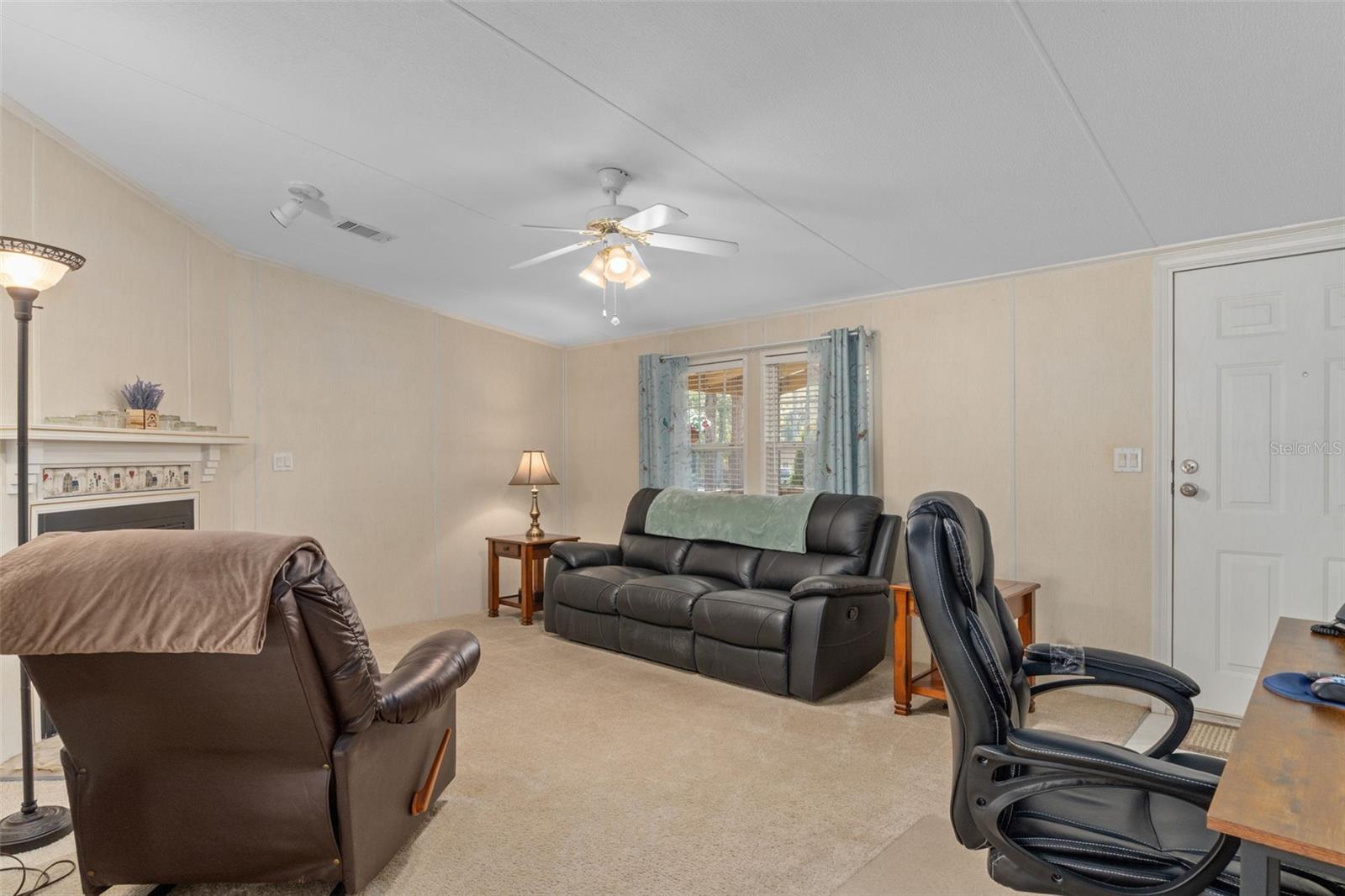 FLORIDA HLNDS - Residential