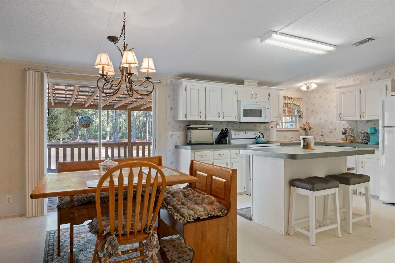 FLORIDA HLNDS - Residential