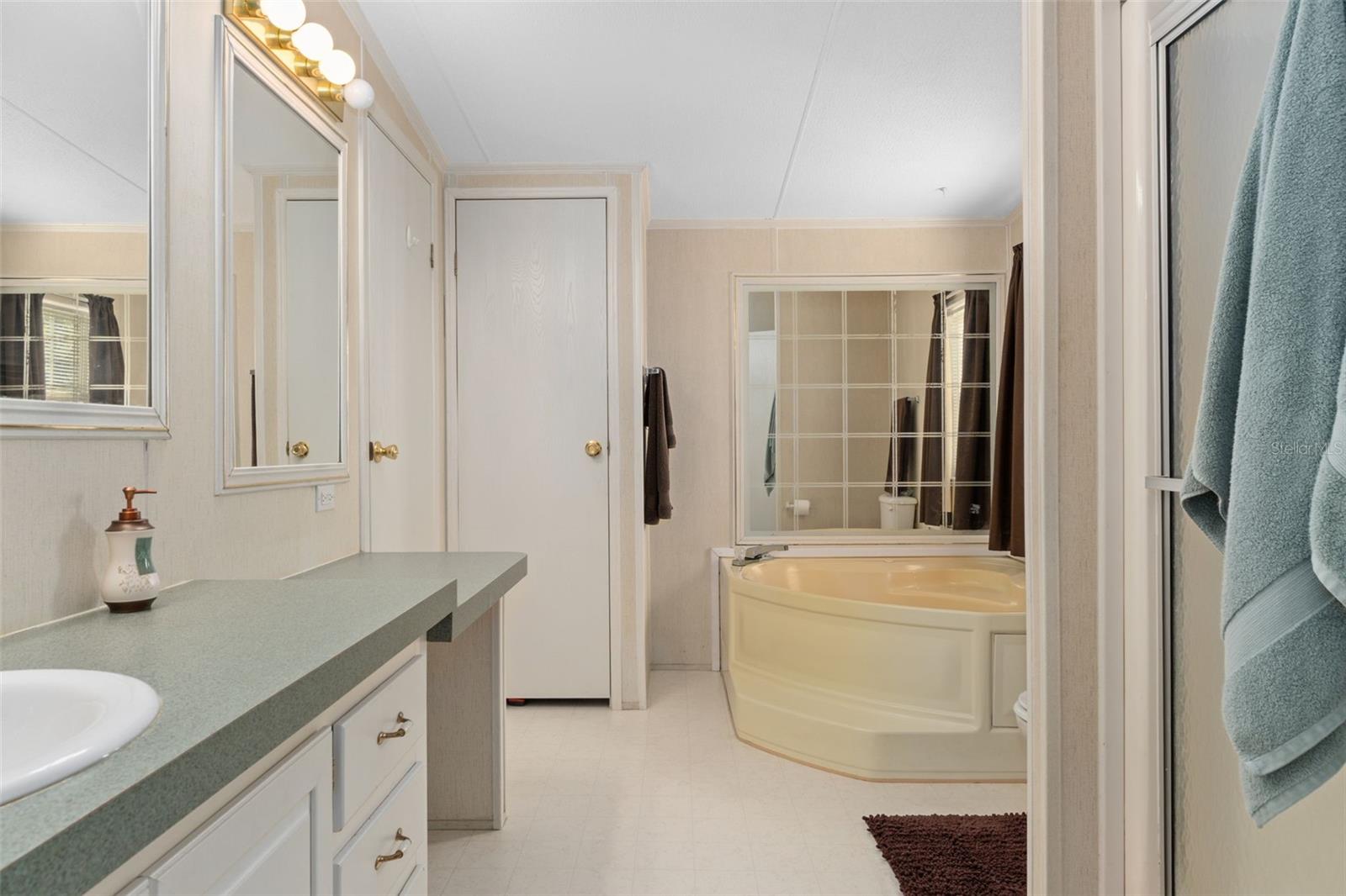 FLORIDA HLNDS - Residential