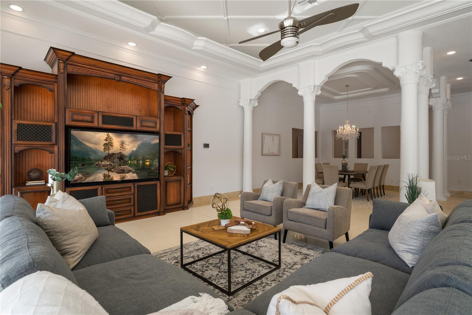 LAKE DOWN CREST - Residential