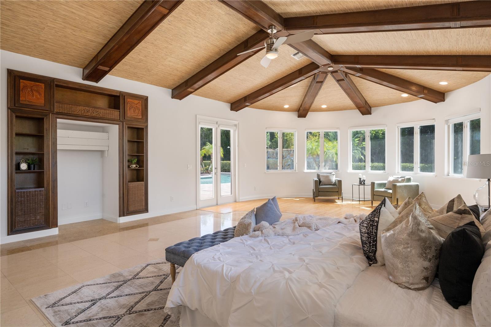 LAKE DOWN CREST - Residential