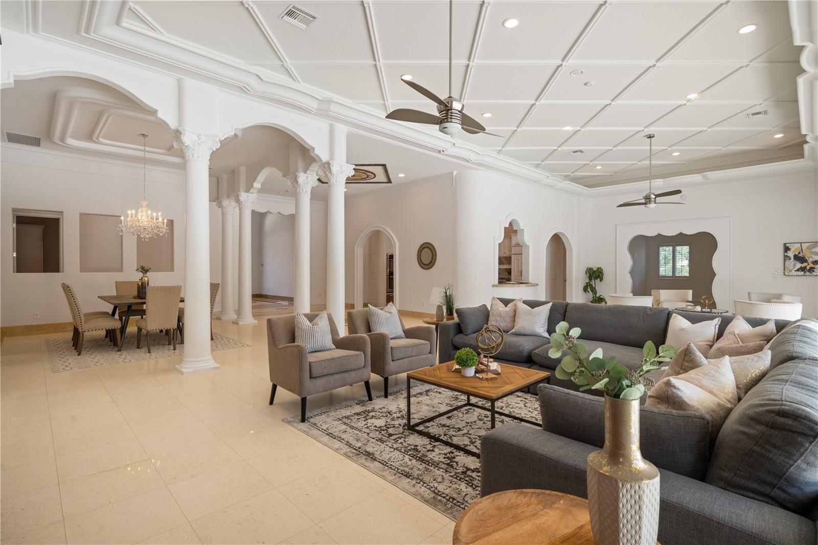 LAKE DOWN CREST - Residential