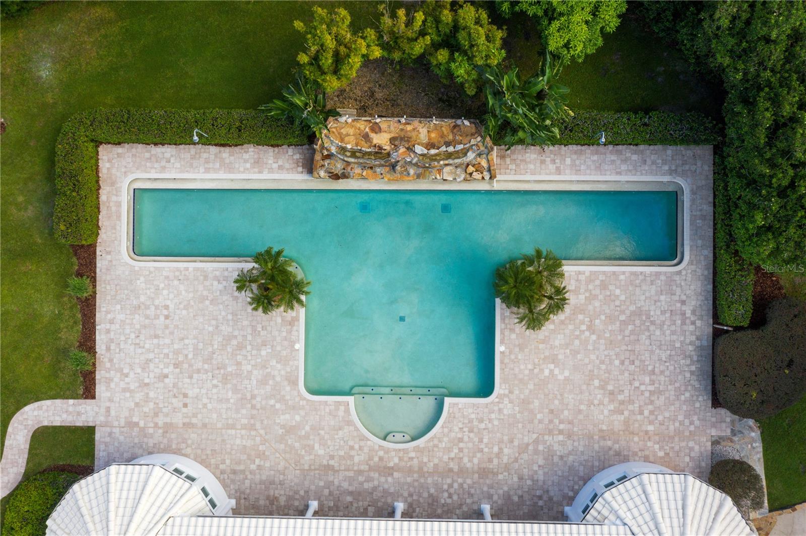 LAKE DOWN CREST - Residential