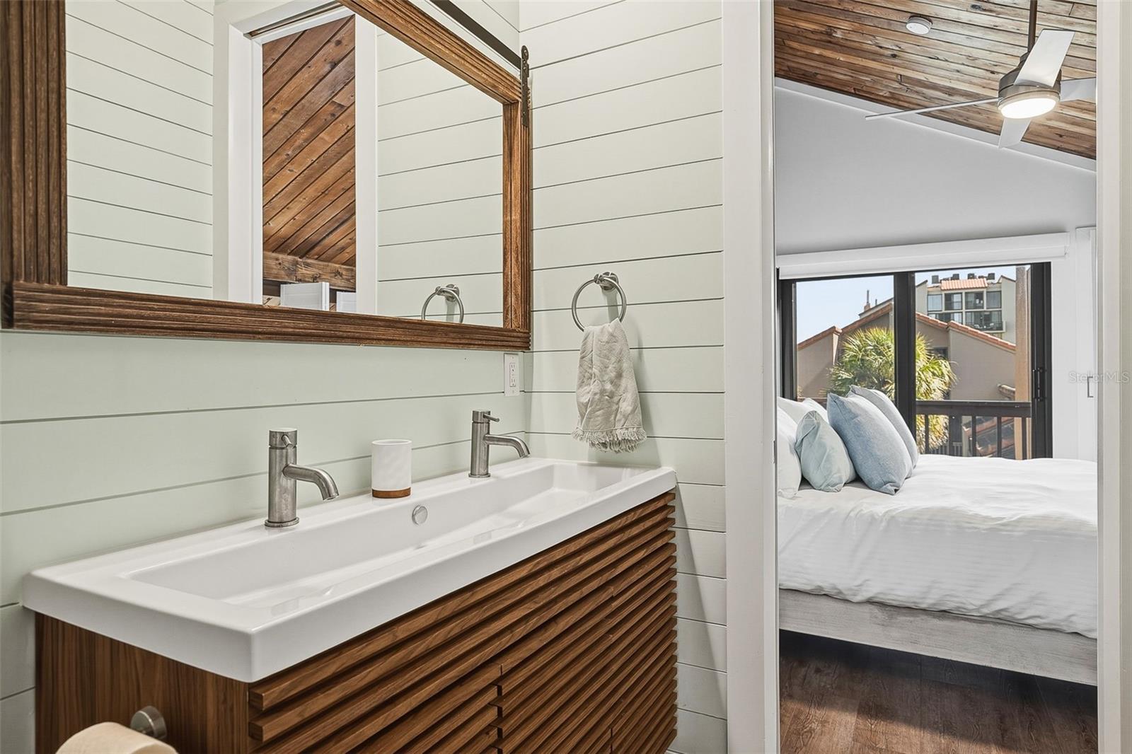 SANDY COVE II - Residential