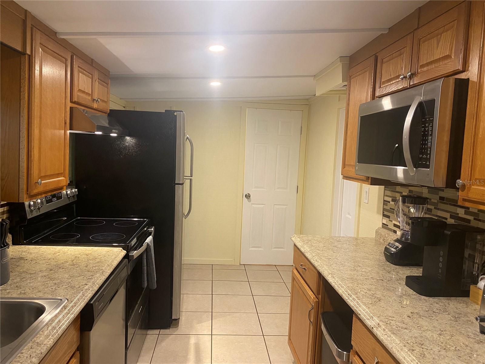 SOUTH HIGHLANDS - Residential