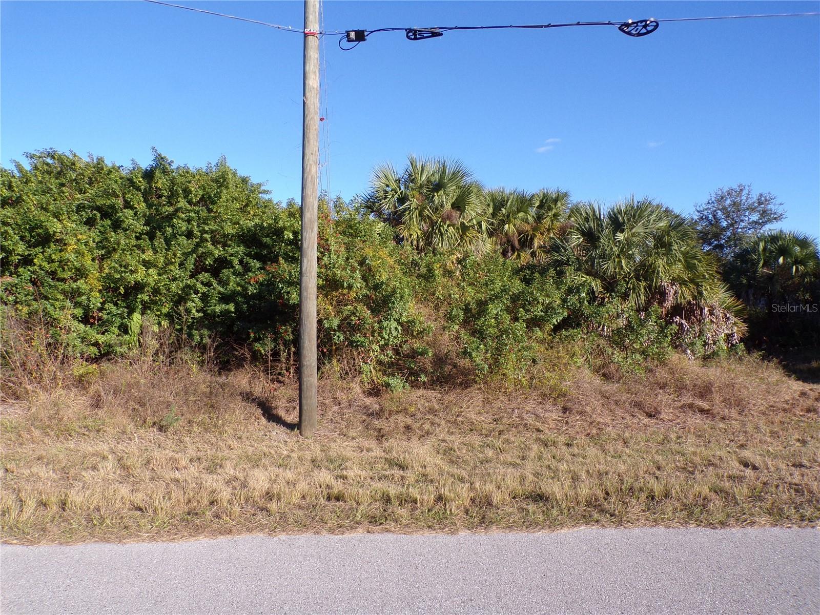 PORT CHARLOTTE SEC 017 - Land