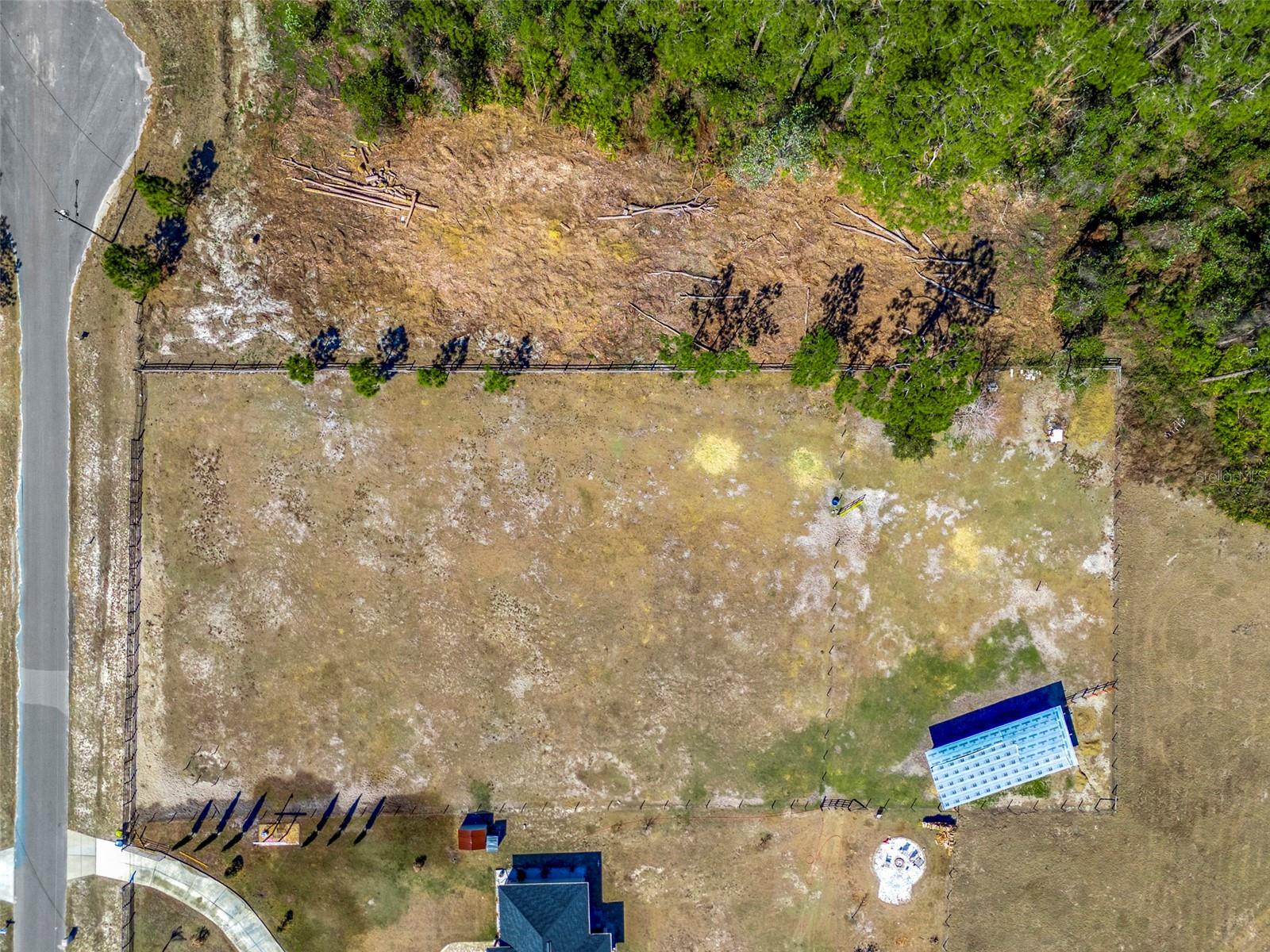 DOUBLE DIAMOND 02 - Land