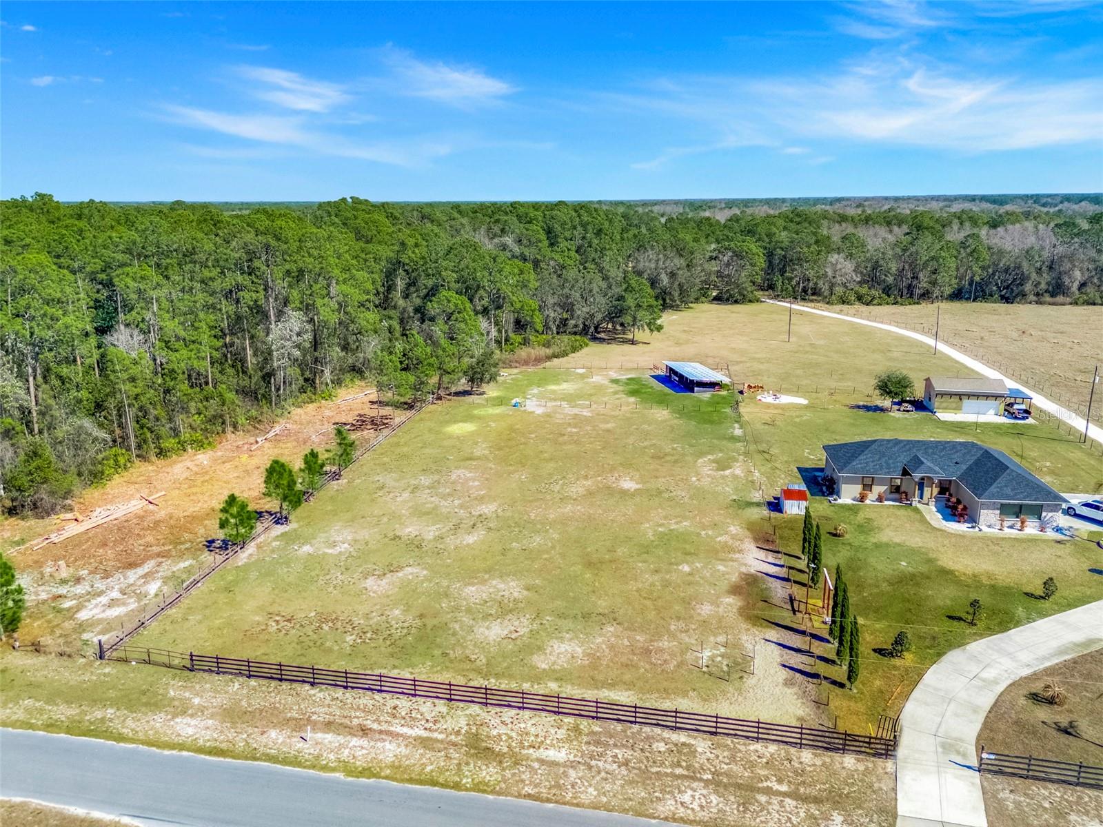 DOUBLE DIAMOND 02 - Land