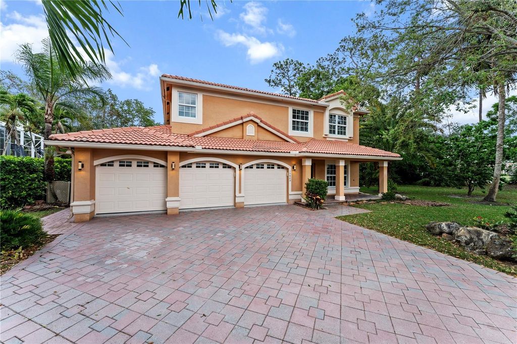 Photo of 15643 Cypress Park Drive, Wellington, FL 33414 (MLS # A4669799)