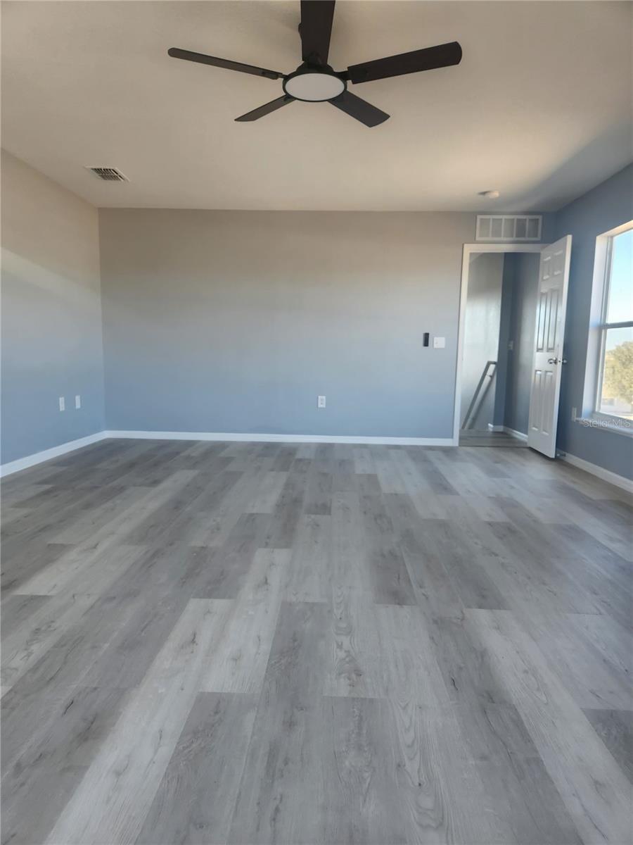 VENETIAN AT BAY PARK - Residential