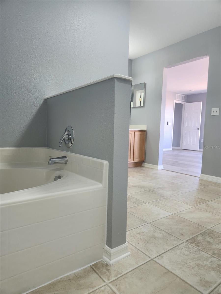 VENETIAN AT BAY PARK - Residential