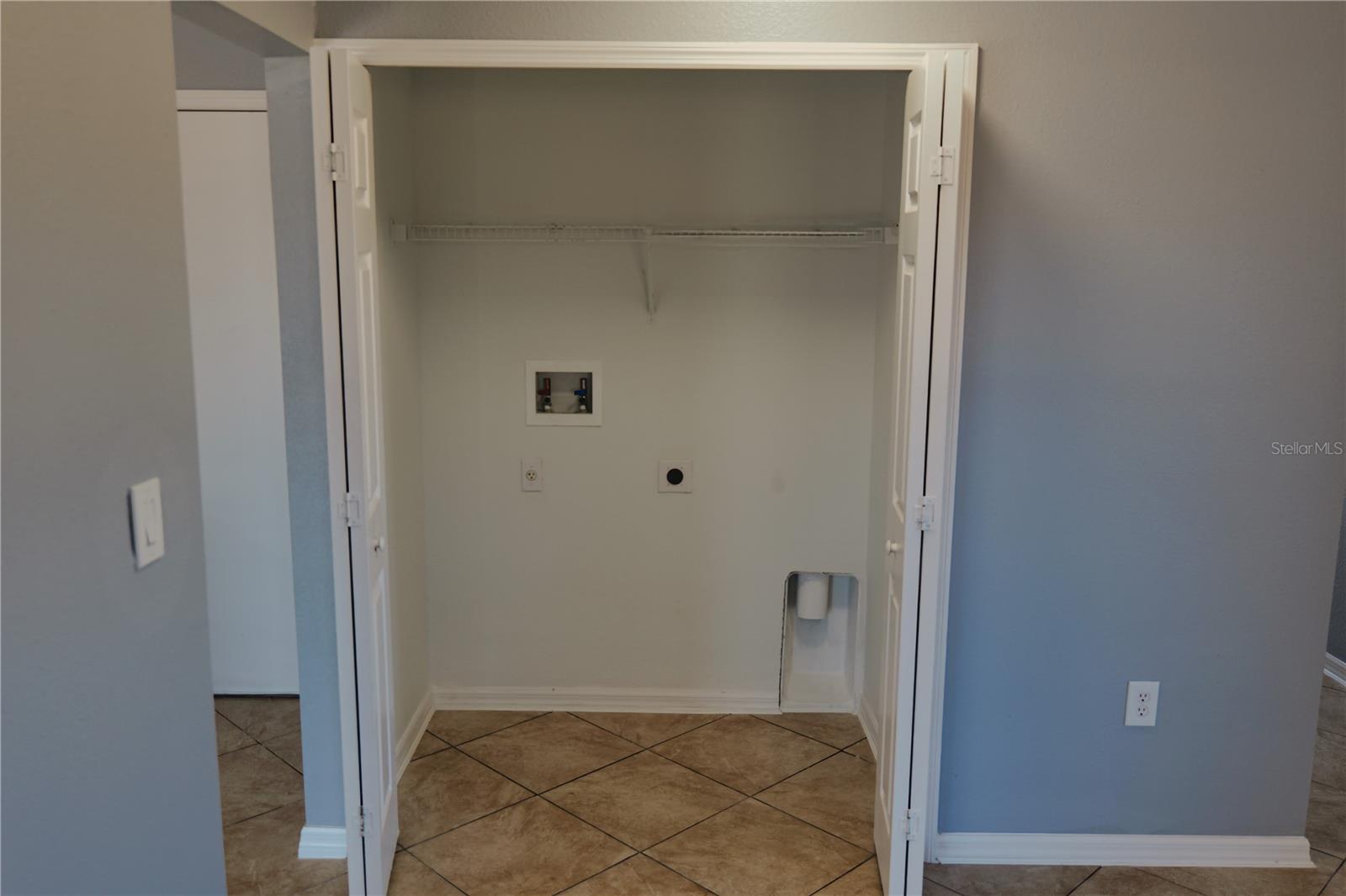 VENETIAN AT BAY PARK - Residential