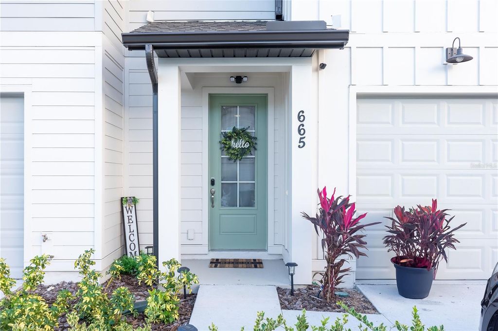 Photo of 665 Longboat Drive, Davenport, FL 33896 (MLS # O6314139)