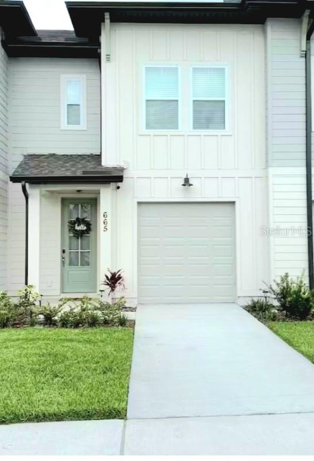 Photo of 665 Longboat Drive, Davenport, FL 33896 (MLS # O6314139)