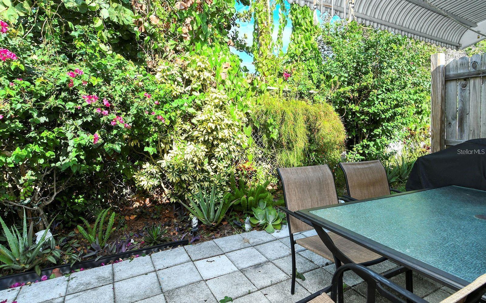 VILLAGER APTS - Residential