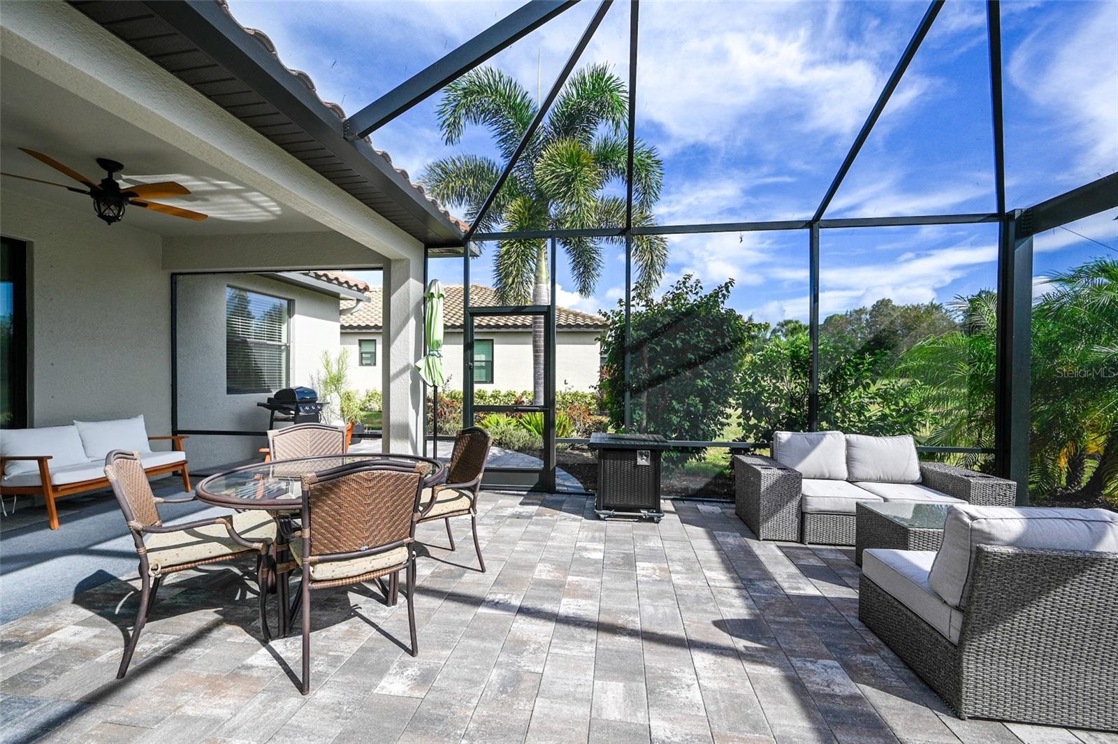 RIVER STRAND - Residential