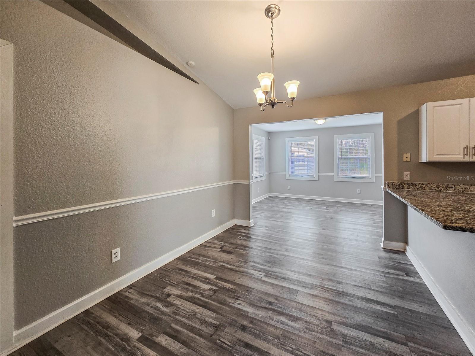 SILVER SPGS SHORES UN 12 - Residential Lease