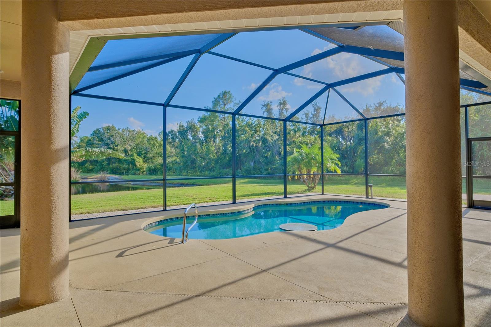 TWIN RIVERS PH IV - Residential