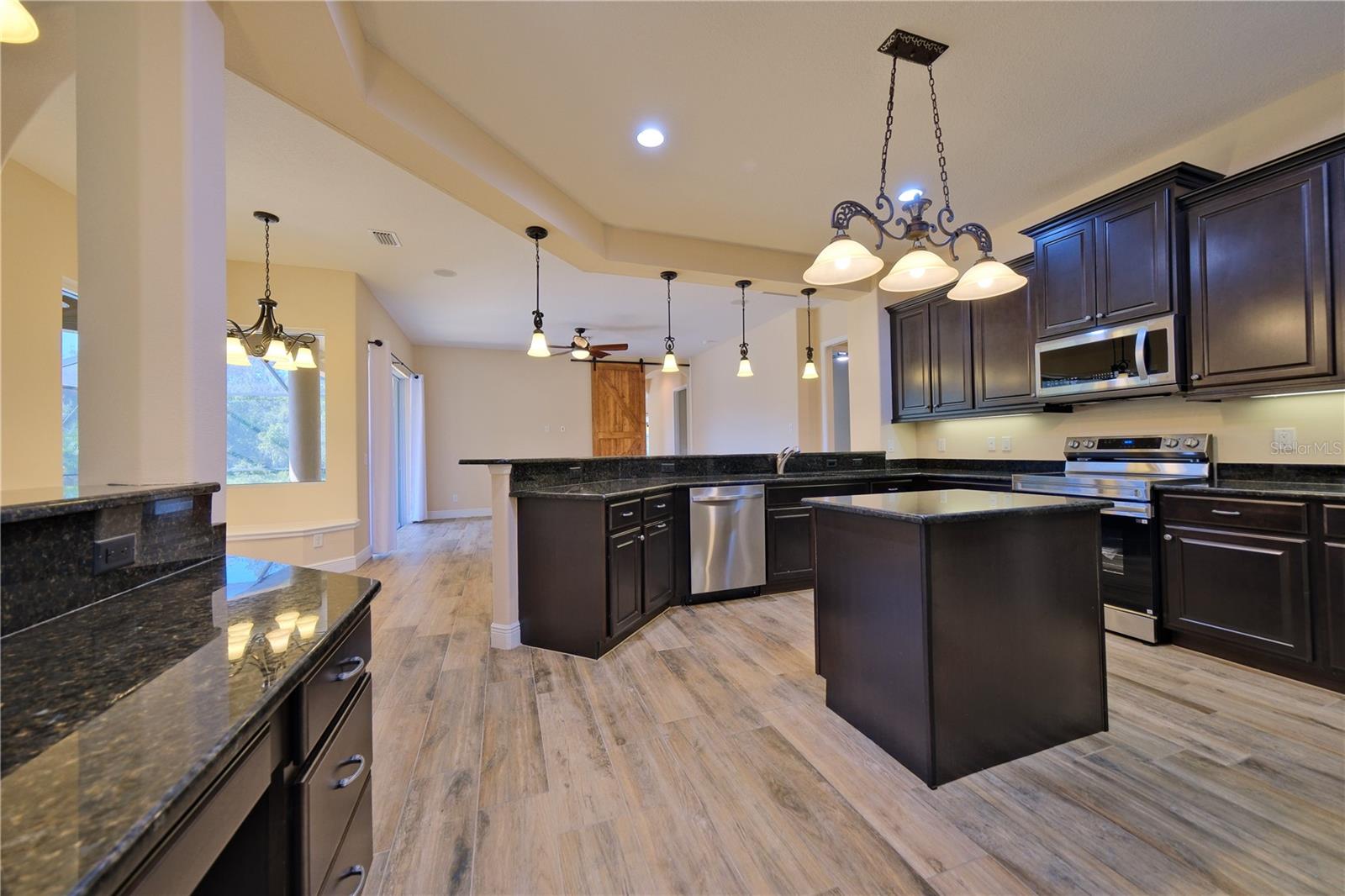 TWIN RIVERS PH IV - Residential