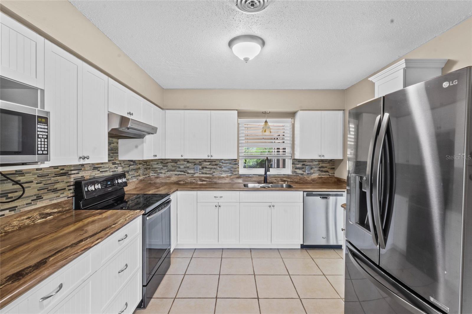 GROVE CITY TERRACE - Residential