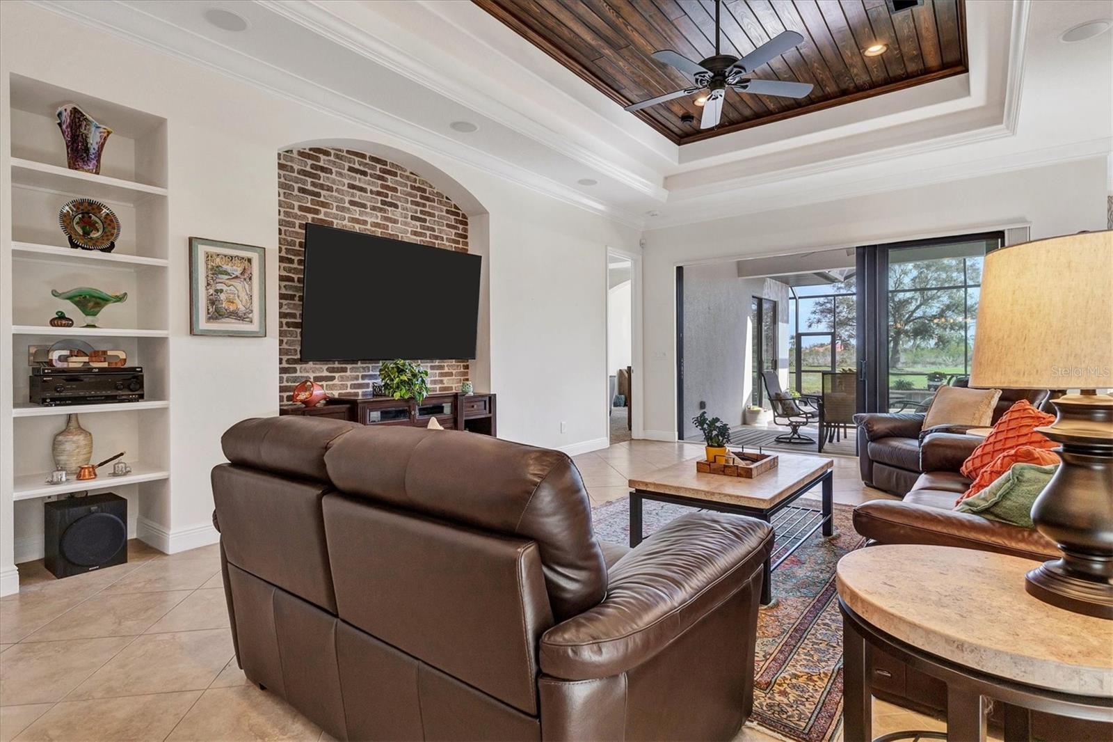 COUNTRY CLUB EAST AT LAKEWD RNCH OO1&2 - Residential