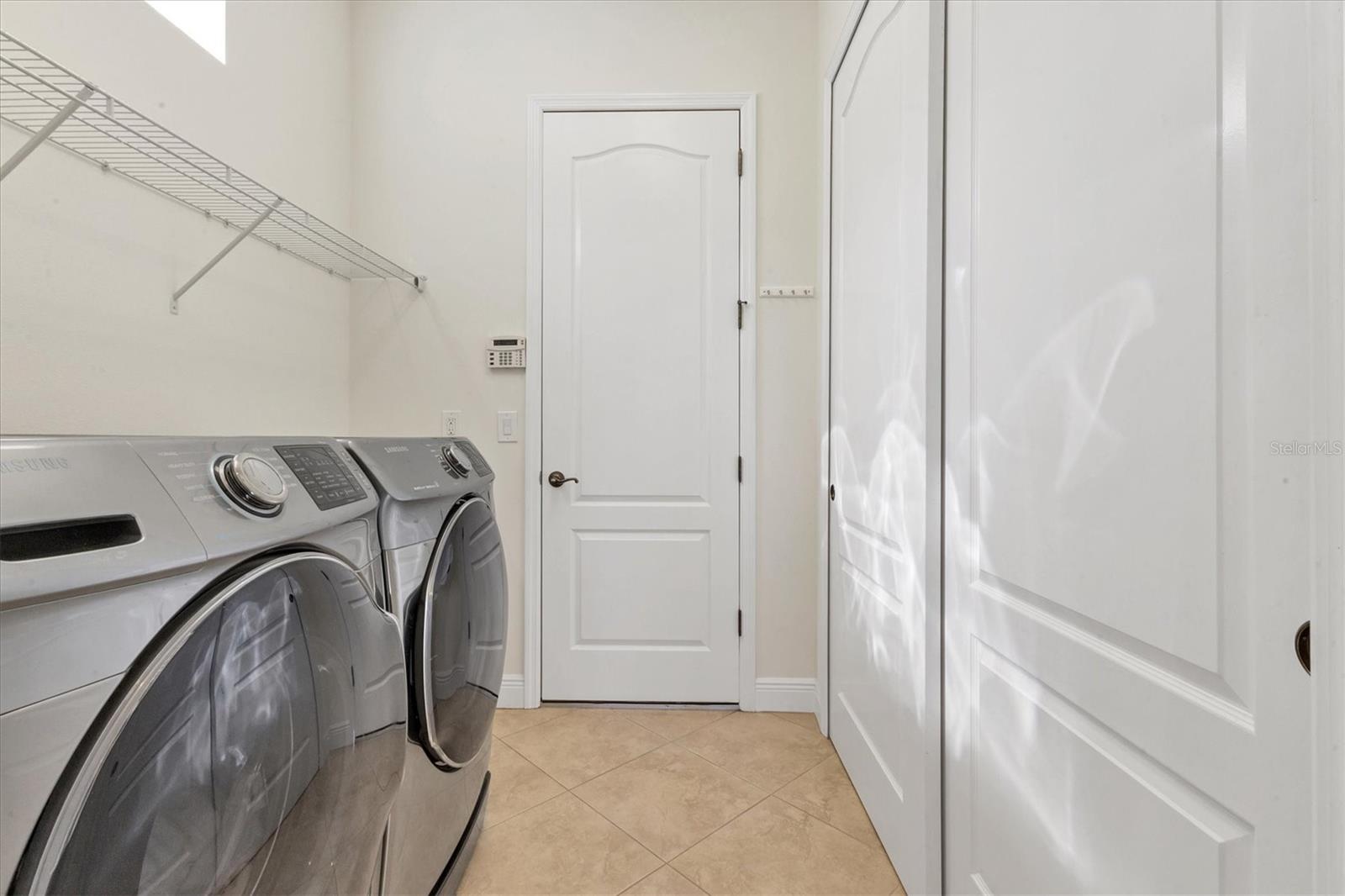 COUNTRY CLUB EAST AT LAKEWD RNCH OO1&2 - Residential