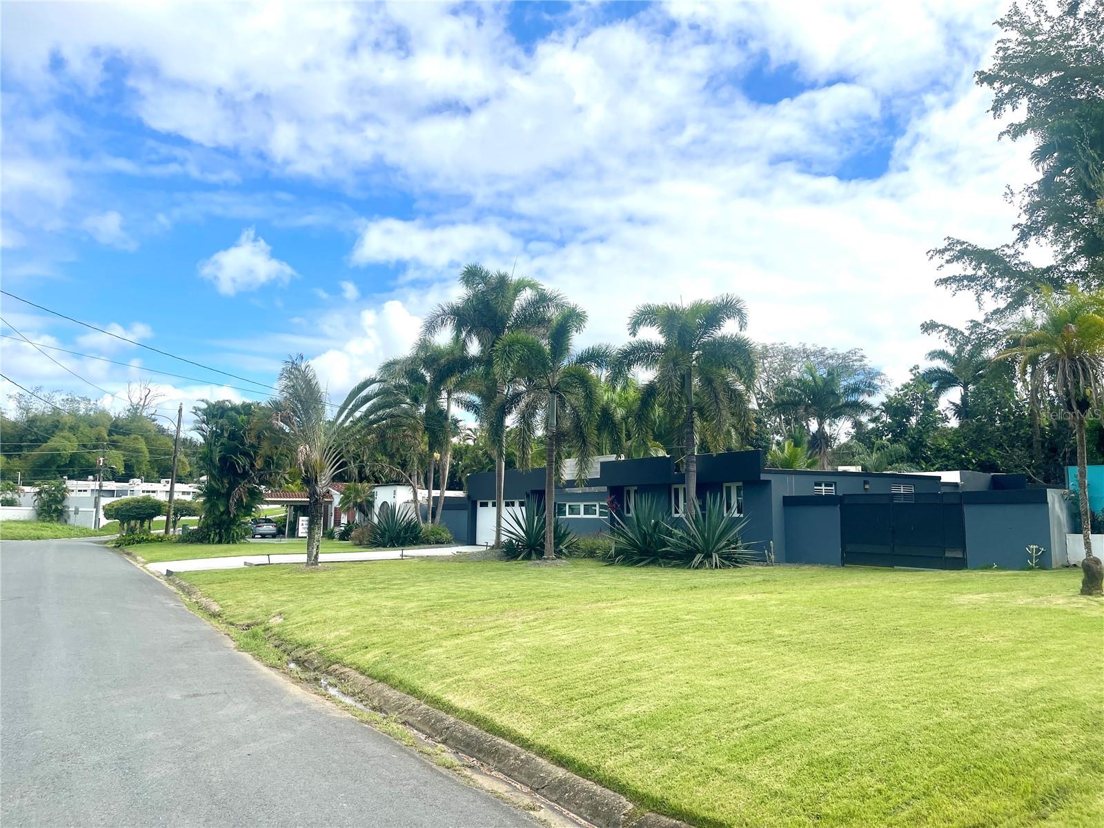 LAKE VIEW HOA - Residential