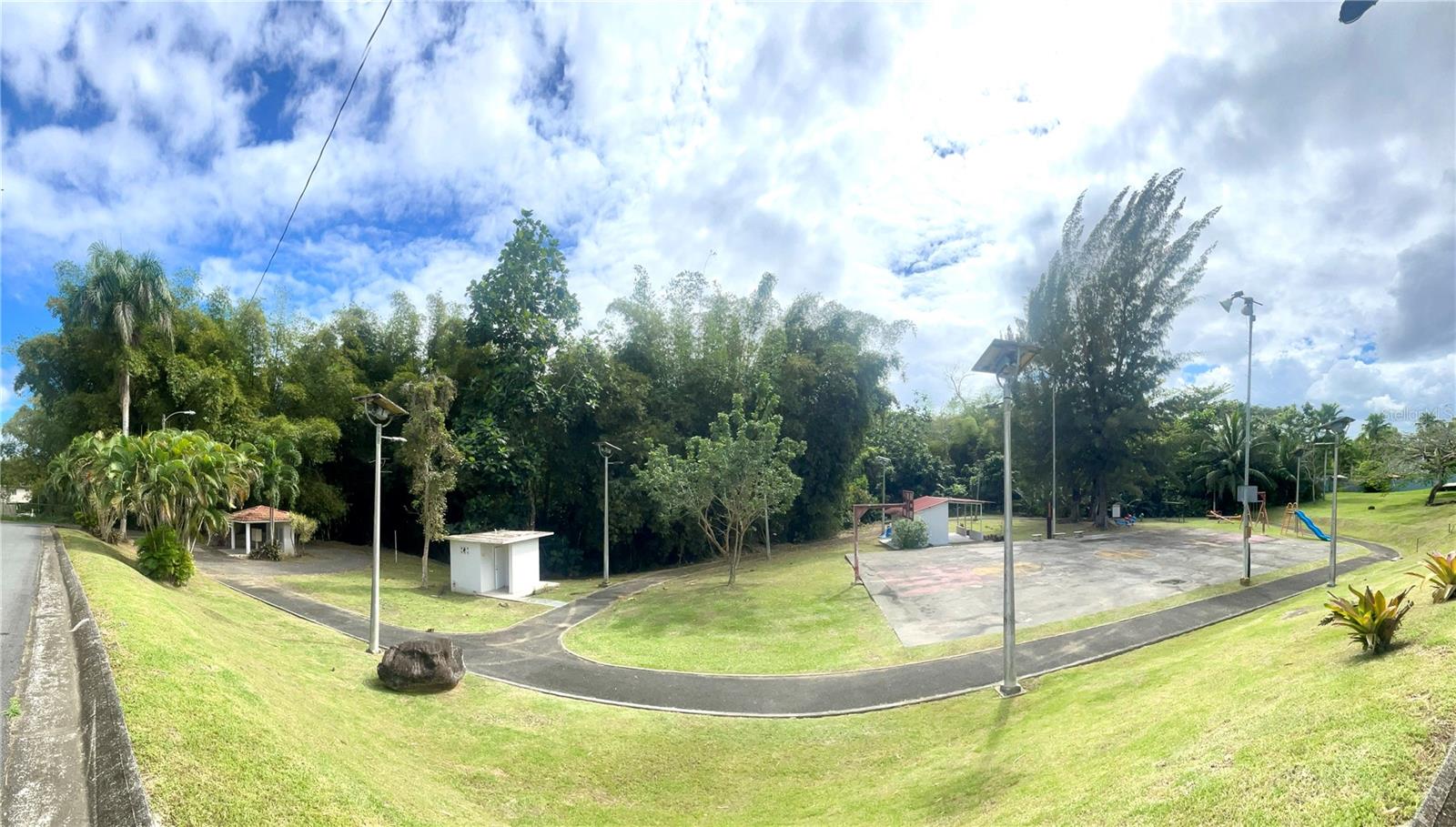 LAKE VIEW HOA - Residential