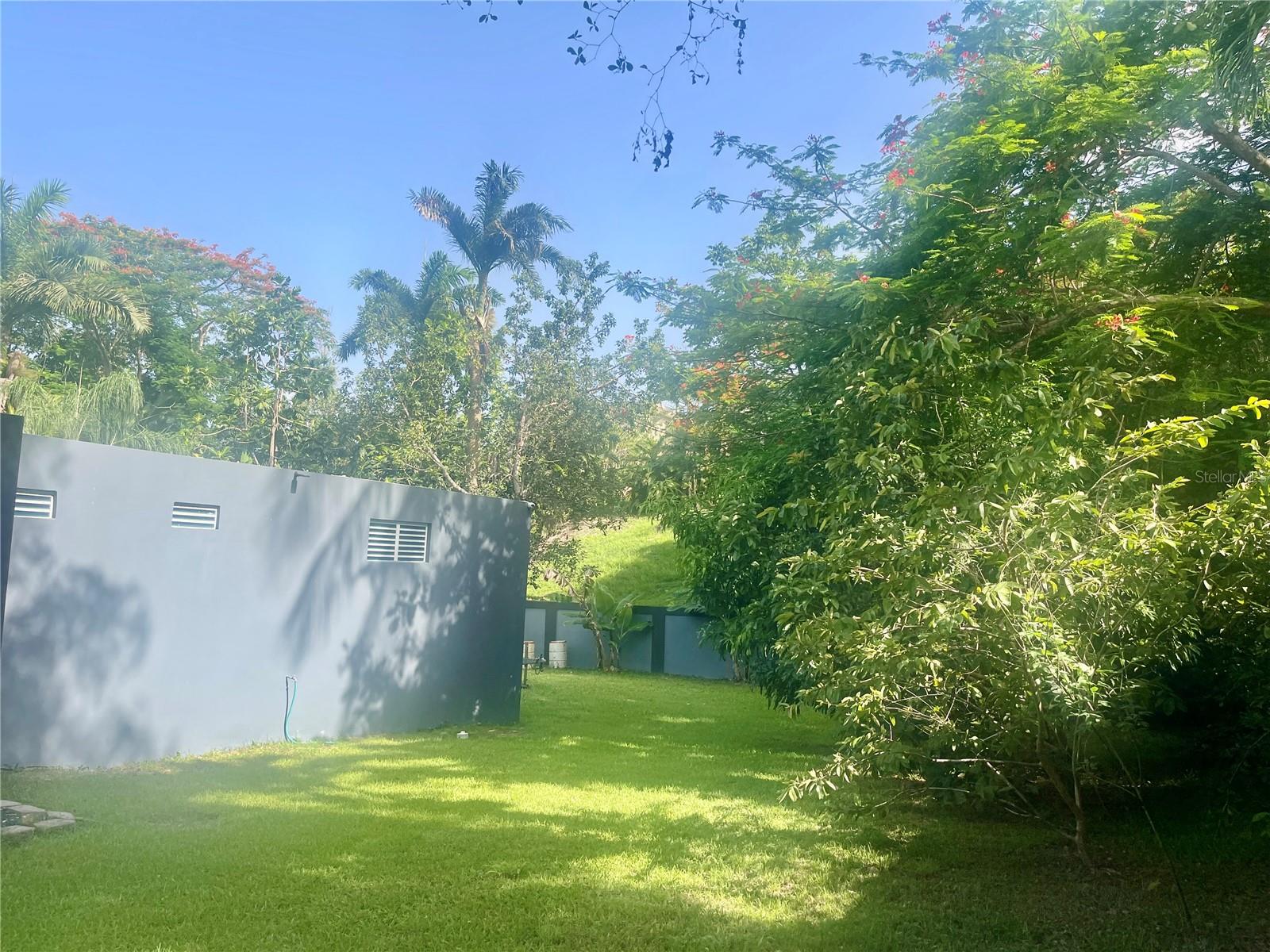 LAKE VIEW HOA - Residential