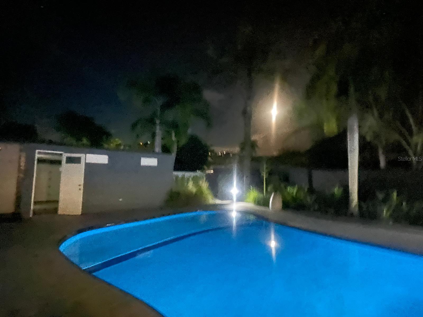 LAKE VIEW HOA - Residential