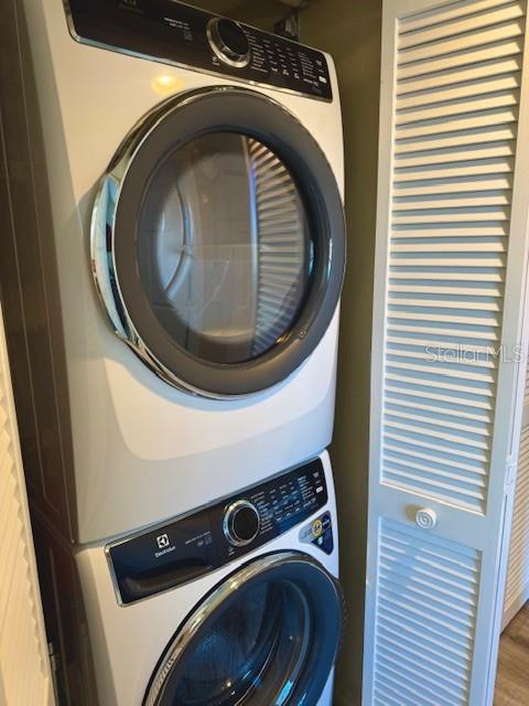 SHORES OF LONG BAYOU CONDO - Residential