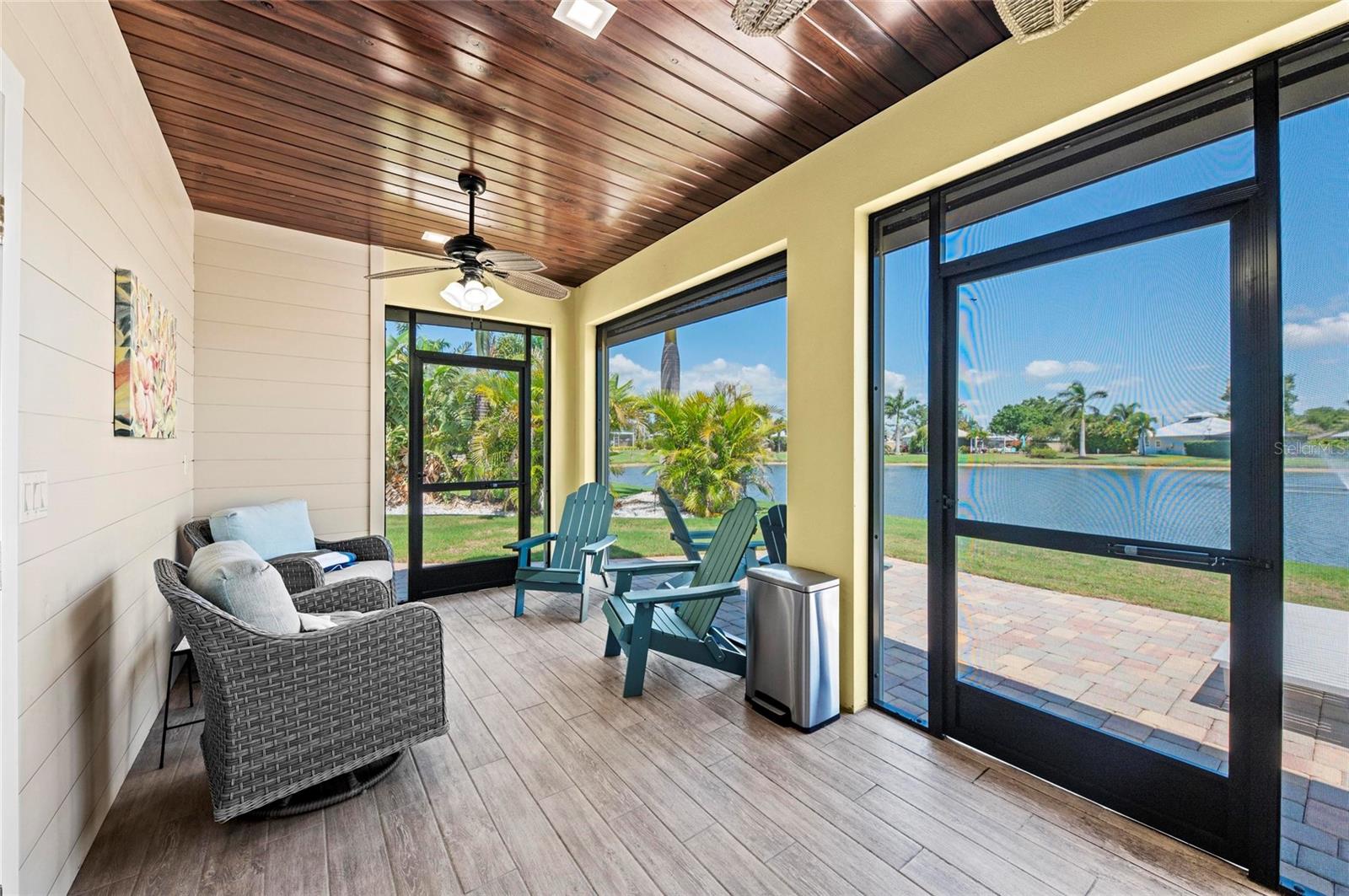 THORNTON CREEK MOTORCOACH RESIDENCE - Residential