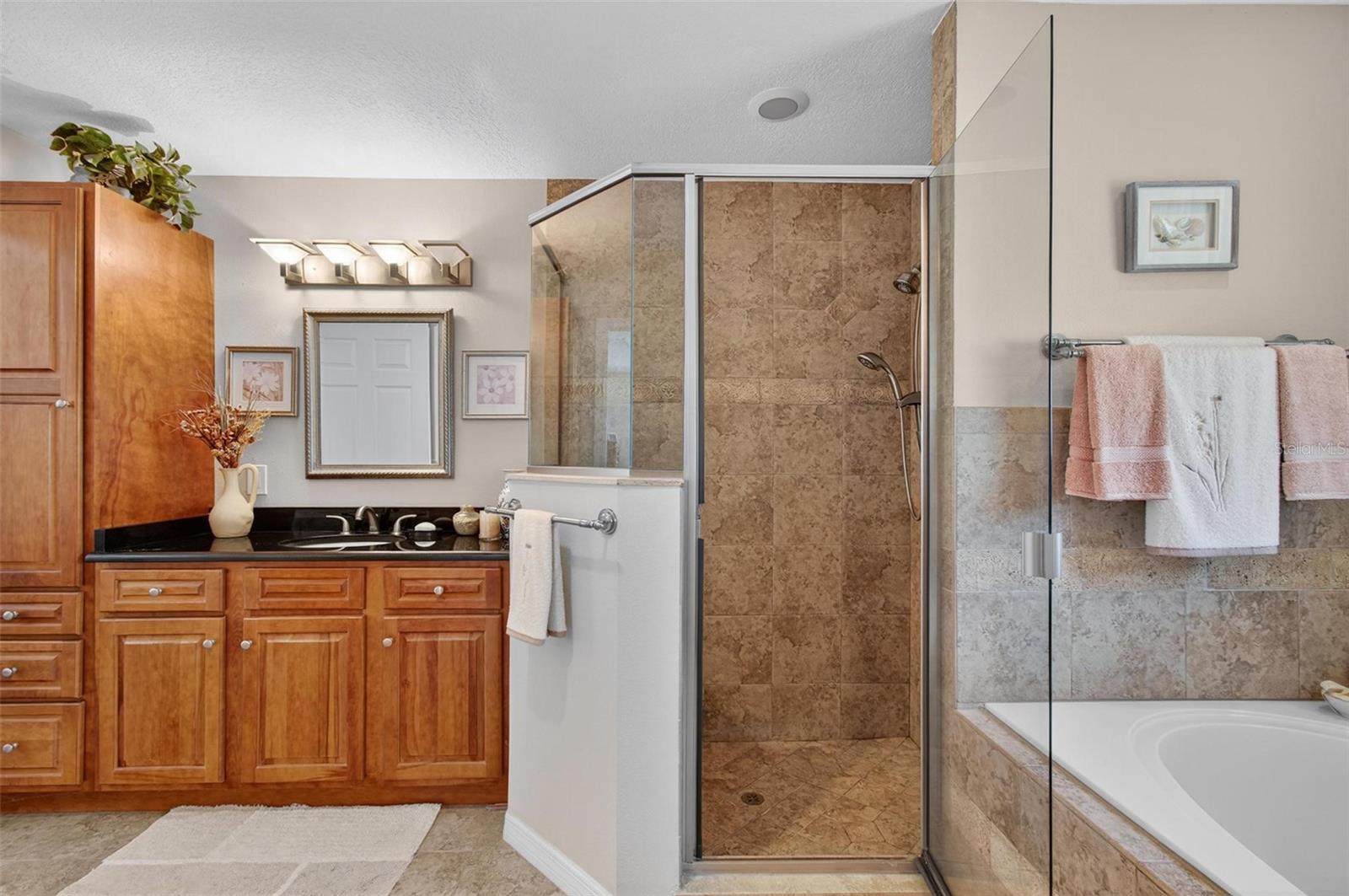 CUSTERS PALM HARBOR SUB - Residential