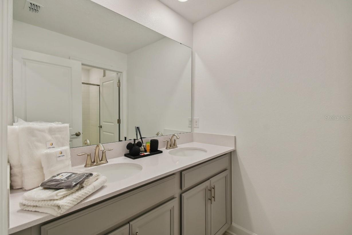 COVE AT STOREY LAKE 4 - Residential