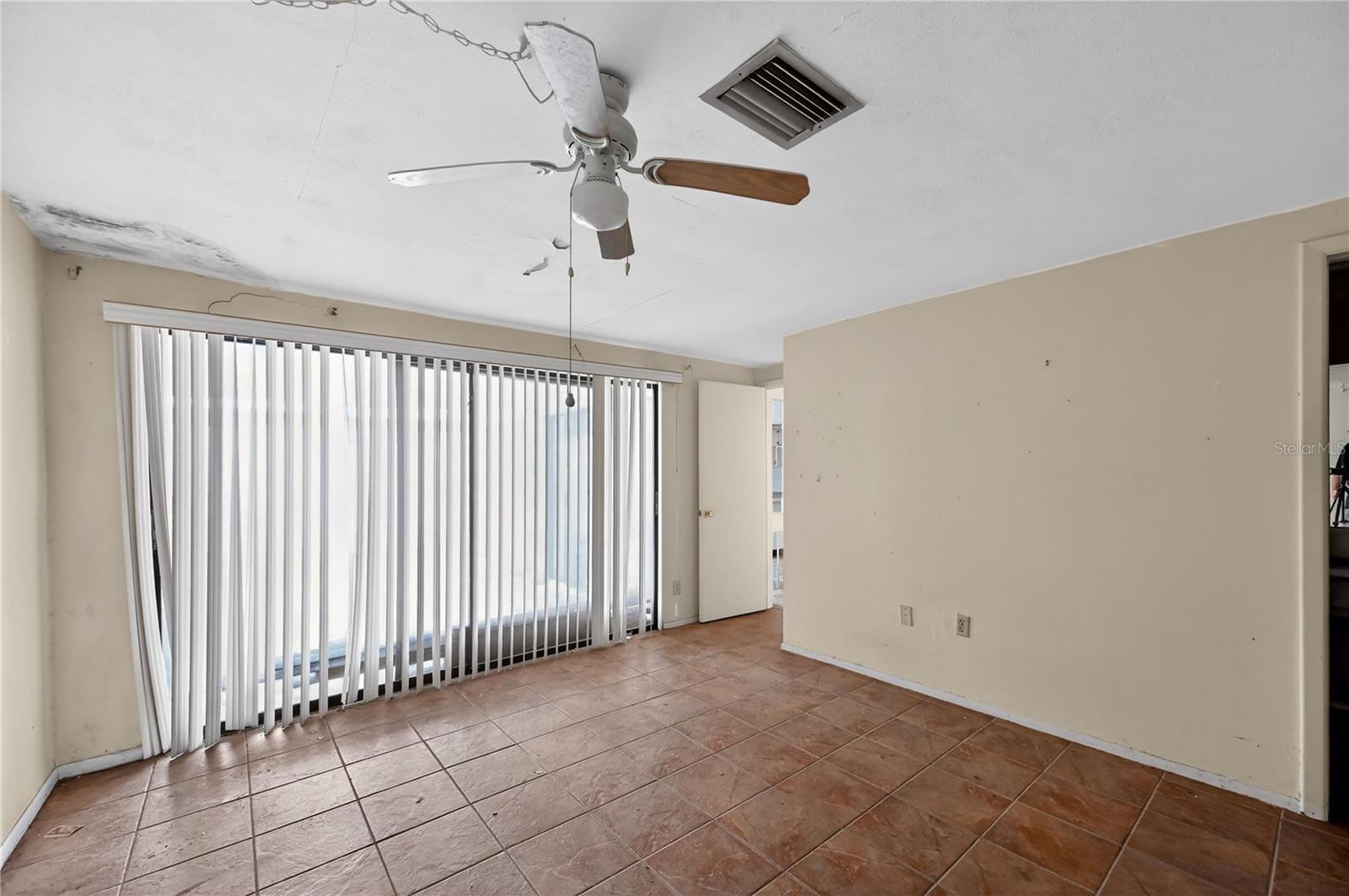 12521 MERRY LANE