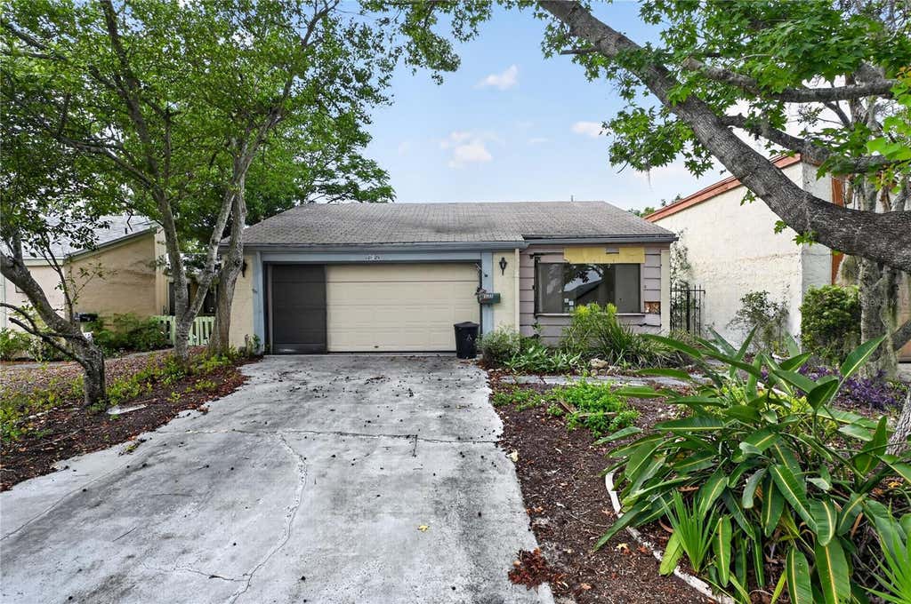 Photo of 12521 Merry Lane, Hudson, FL 34667 (MLS # O6413037)