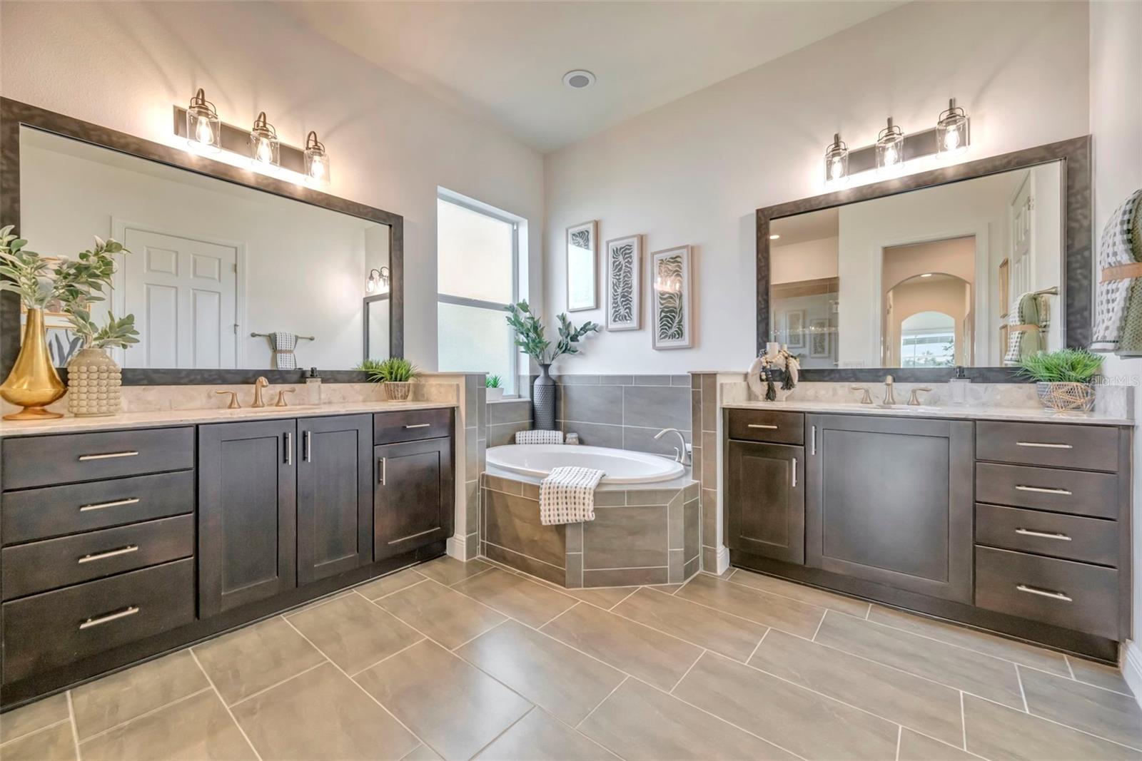 TIDEWATER PRESERVE 4 - Residential