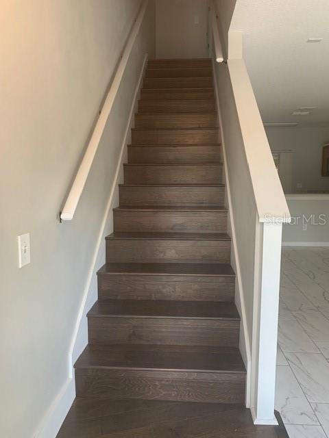 PLACID LAKE TWNHMS - Residential