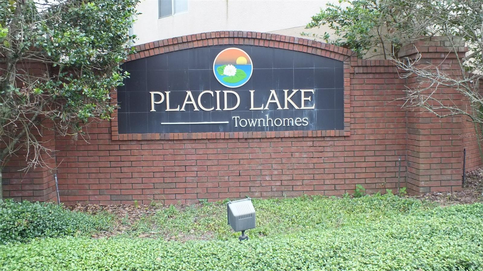 PLACID LAKE TWNHMS - Residential