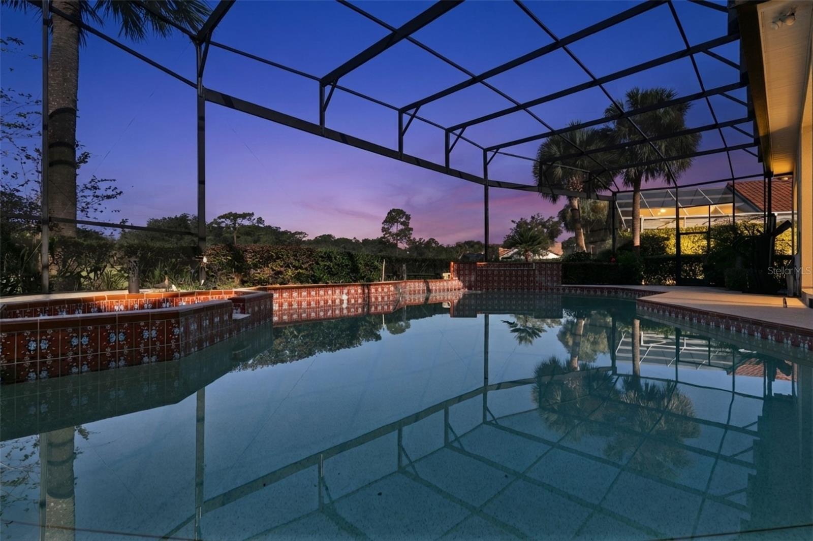 175 PROMENADE CIRCLE