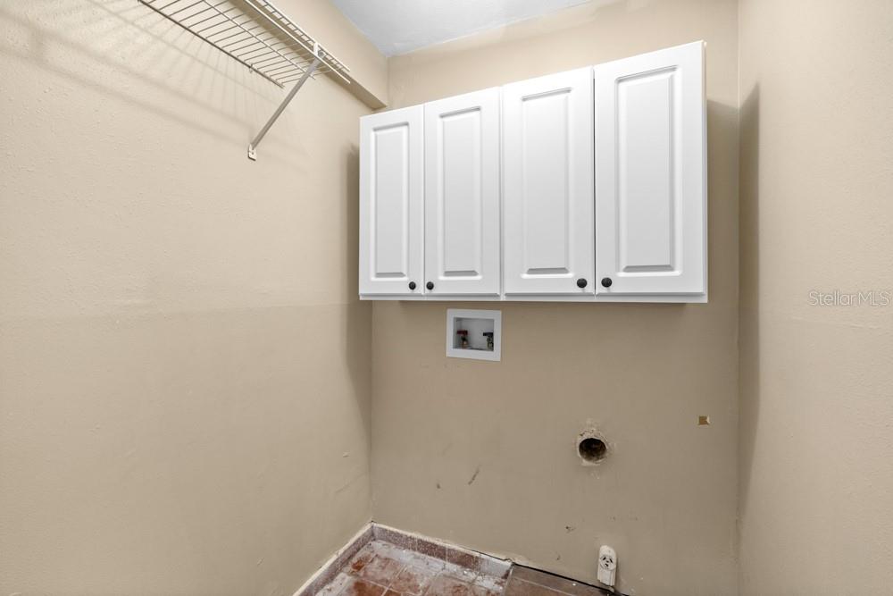 GRANADA TOWN HOMES AT SANORA - Residential