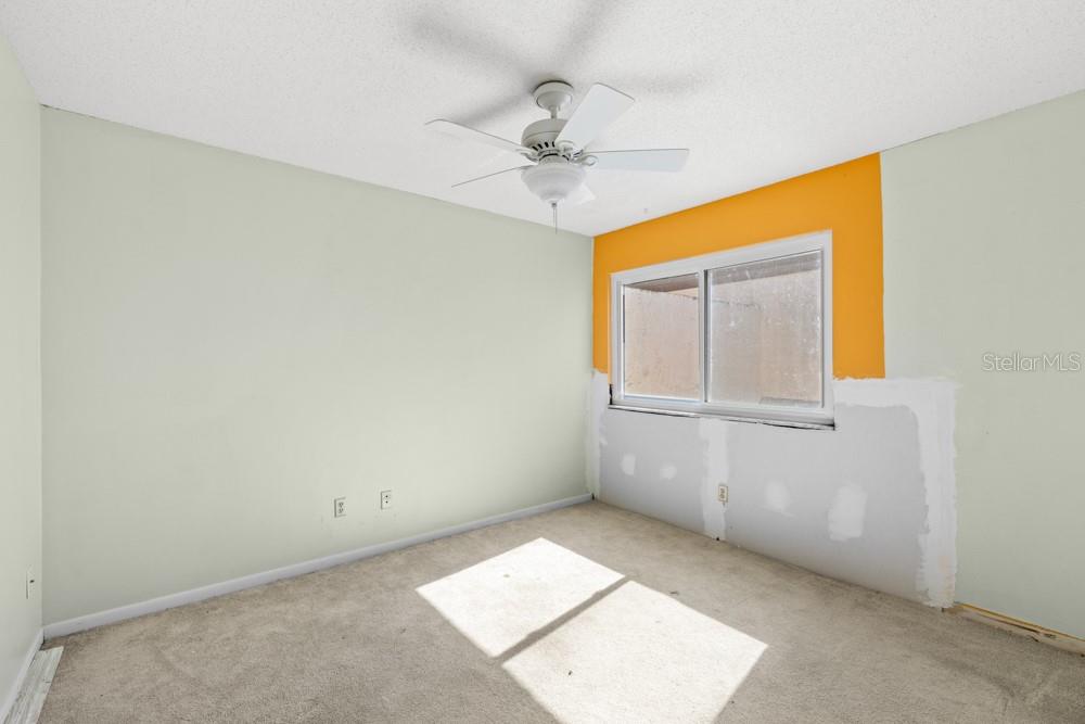 GRANADA TOWN HOMES AT SANORA - Residential