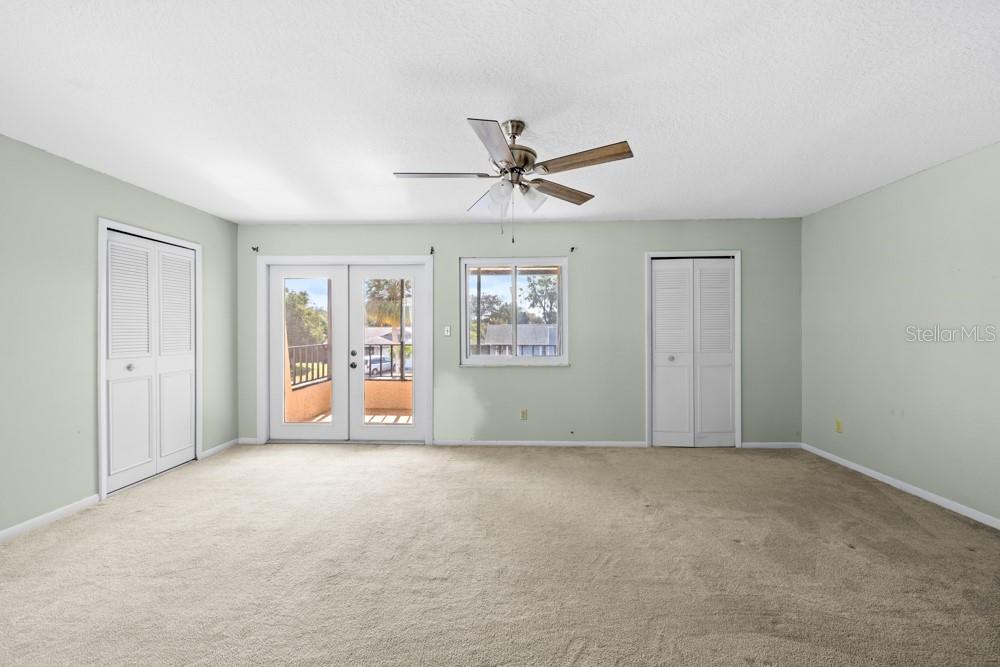 GRANADA TOWN HOMES AT SANORA - Residential