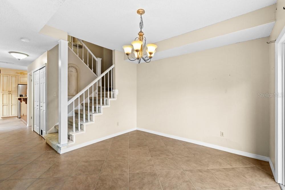 GRANADA TOWN HOMES AT SANORA - Residential