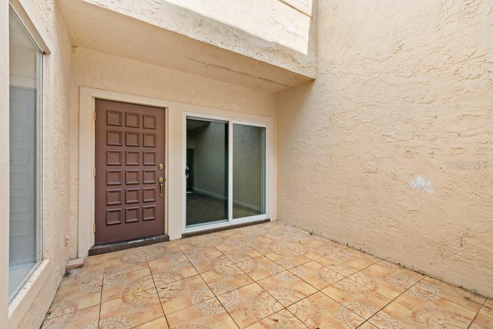 GRANADA TOWN HOMES AT SANORA - Residential