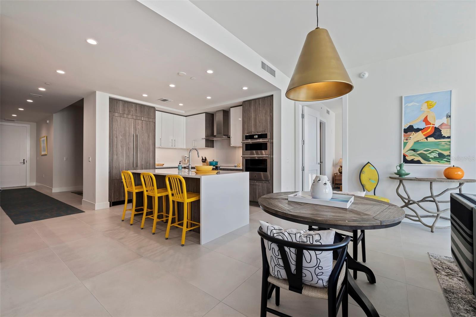 301 1ST STREET S 1404
