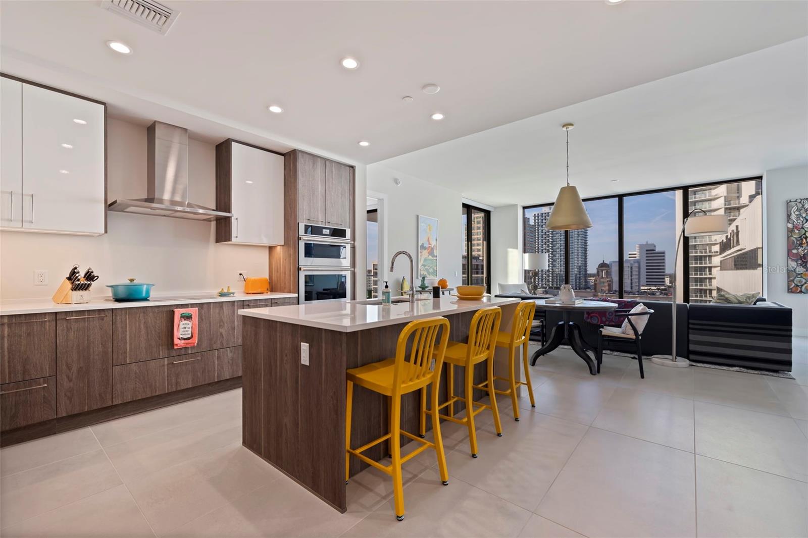 301 1ST STREET S 1404
